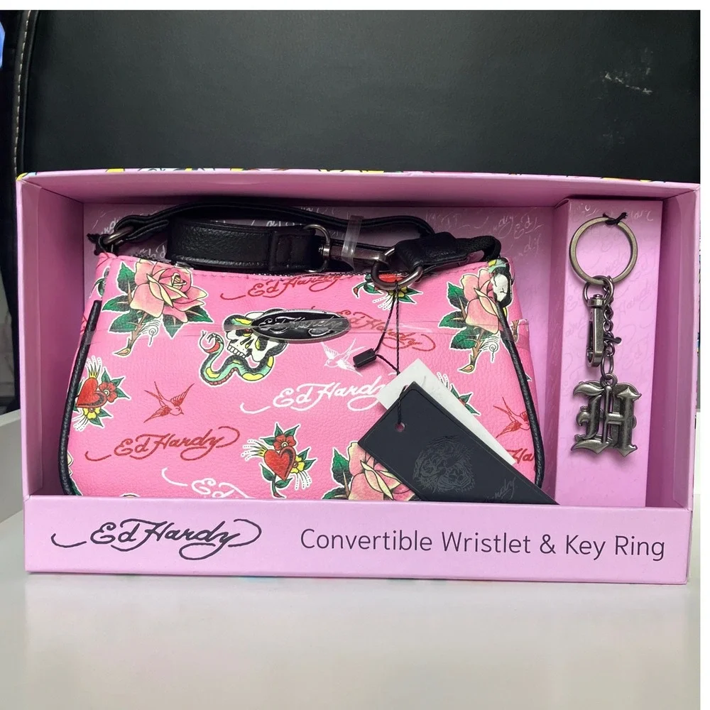 Ed Hardy Pink Tattoo Print Convertible Wristlet and Tiger Key Ring‎ Gift Set NIB